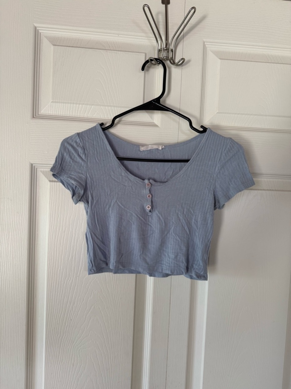 Source Unknown Light Blue Ribbed Crop Top with Button Placket